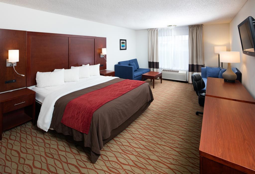 Red Lion Inn & Suites Оубърн Екстериор снимка